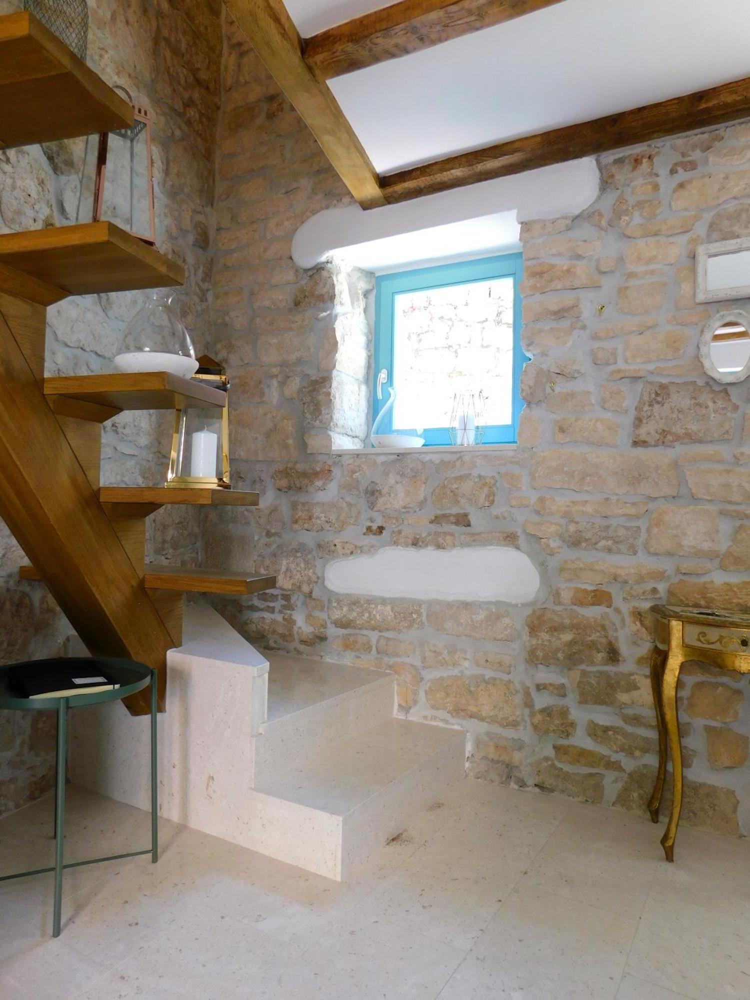 Bezauberndes Steinhaus Mit Garten In Der Altstadt Von Rovinj Eksteriør billede