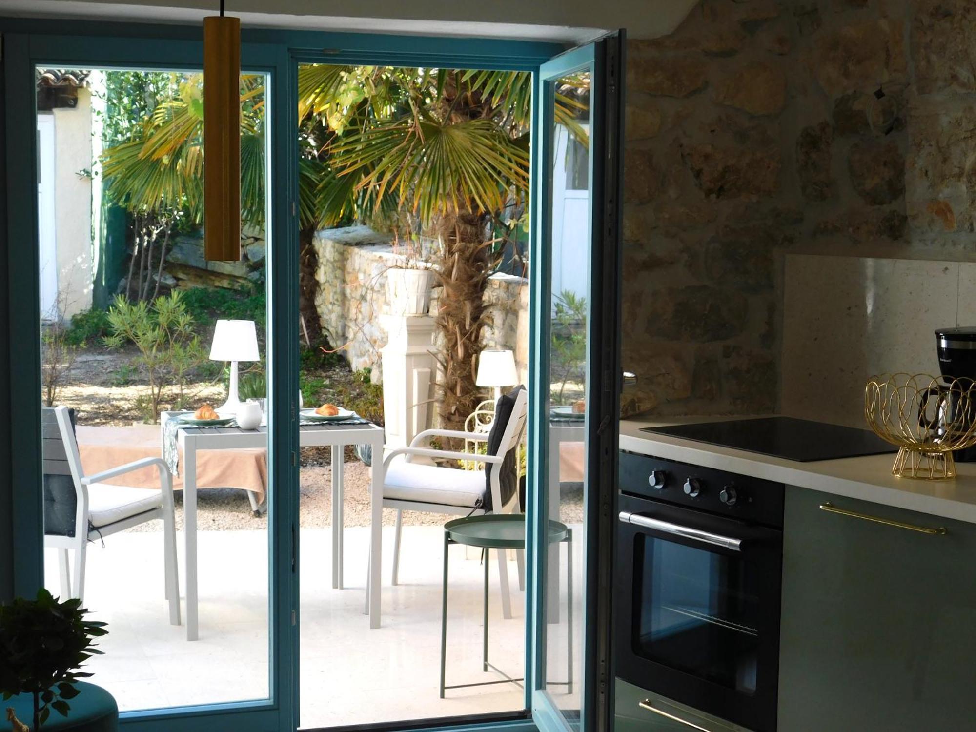 Bezauberndes Steinhaus Mit Garten In Der Altstadt Von Rovinj Eksteriør billede