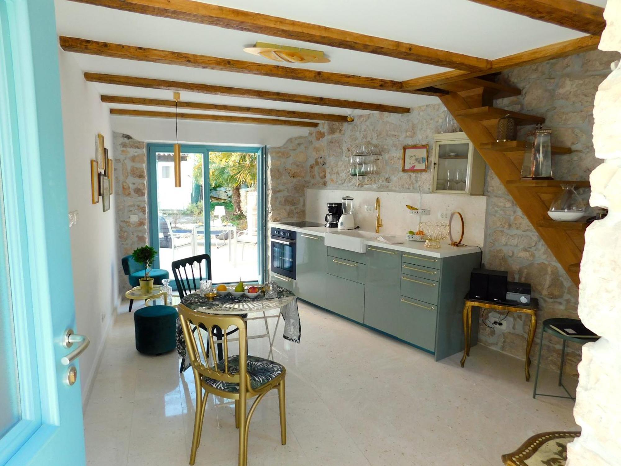 Bezauberndes Steinhaus Mit Garten In Der Altstadt Von Rovinj Eksteriør billede