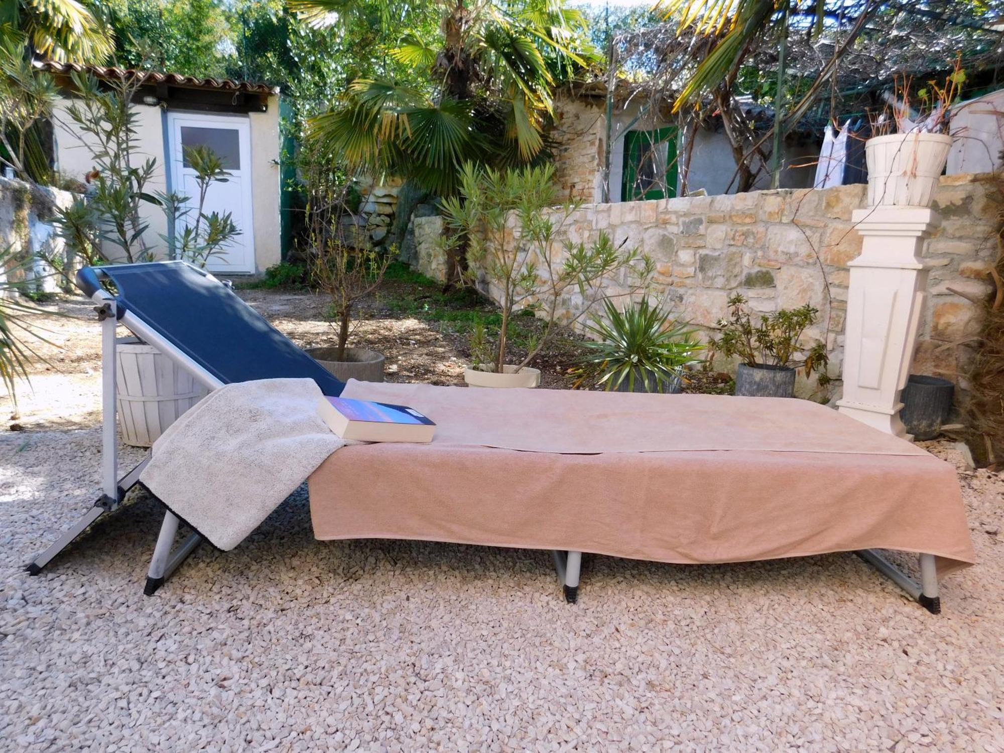 Bezauberndes Steinhaus Mit Garten In Der Altstadt Von Rovinj Eksteriør billede